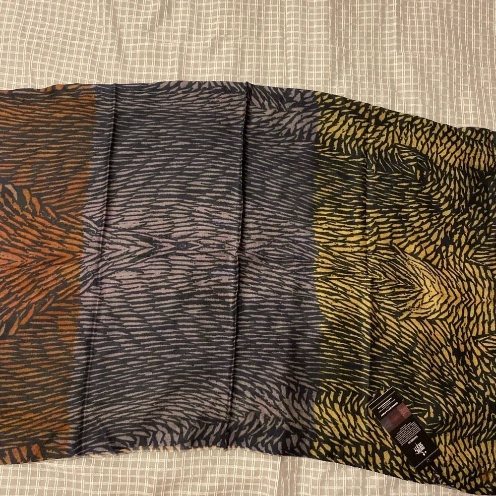 Front Row Society Pangolin Scarf 28” x 80” (FW)